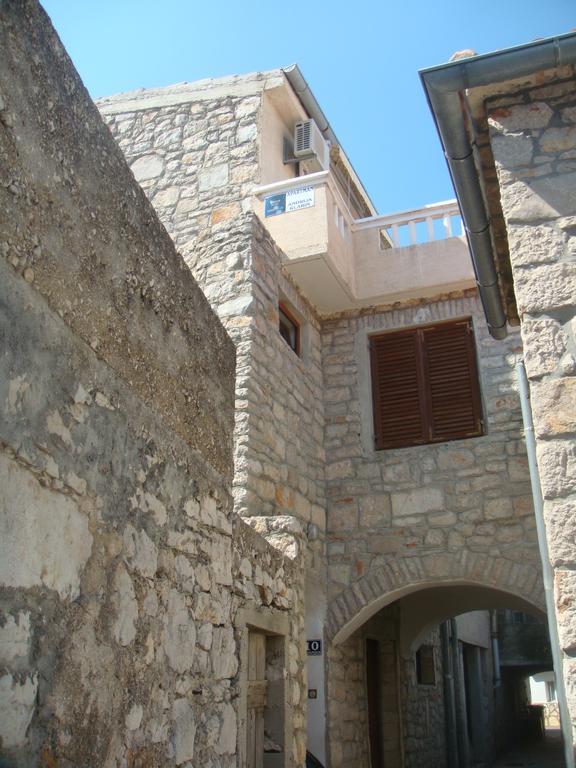 Apartament Apartman Klarin - Old Stone House Jezera Zewnętrze zdjęcie