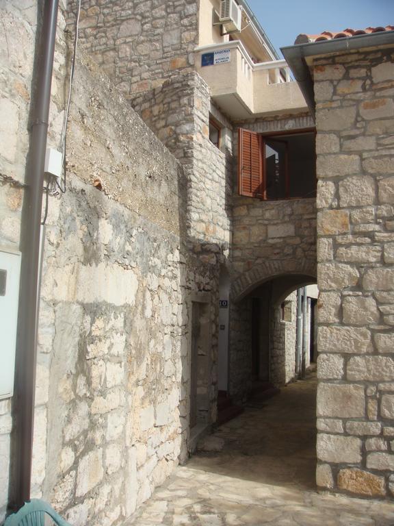 Apartament Apartman Klarin - Old Stone House Jezera Zewnętrze zdjęcie